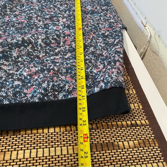 Adidas Sweatshirt‎ Primegreen Sleek Spacer Mesh Top Womens Size Small Pullover - Picture 12 of 12